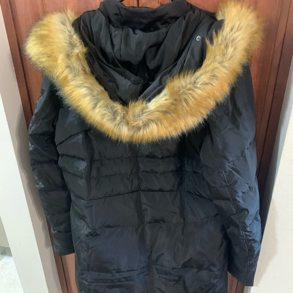 BEINIA VALUKER WOMENS DOWN COAT - Picture 2 of 6